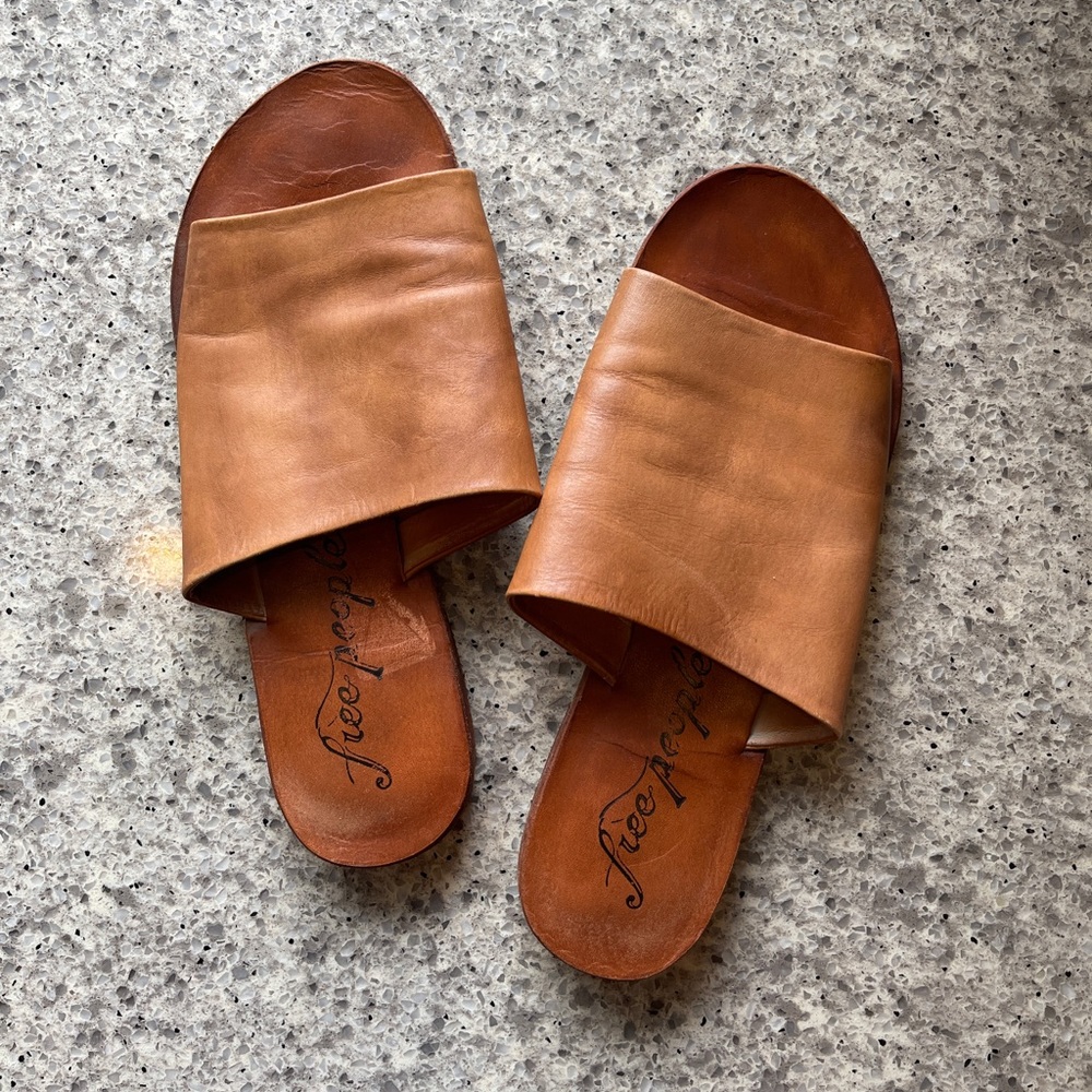 SOLD—Free People Vicente Slide Sandals